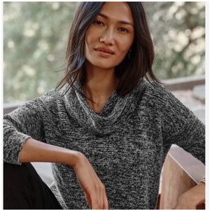 J. Jill Size M Marled Grey Thermal Top Medium